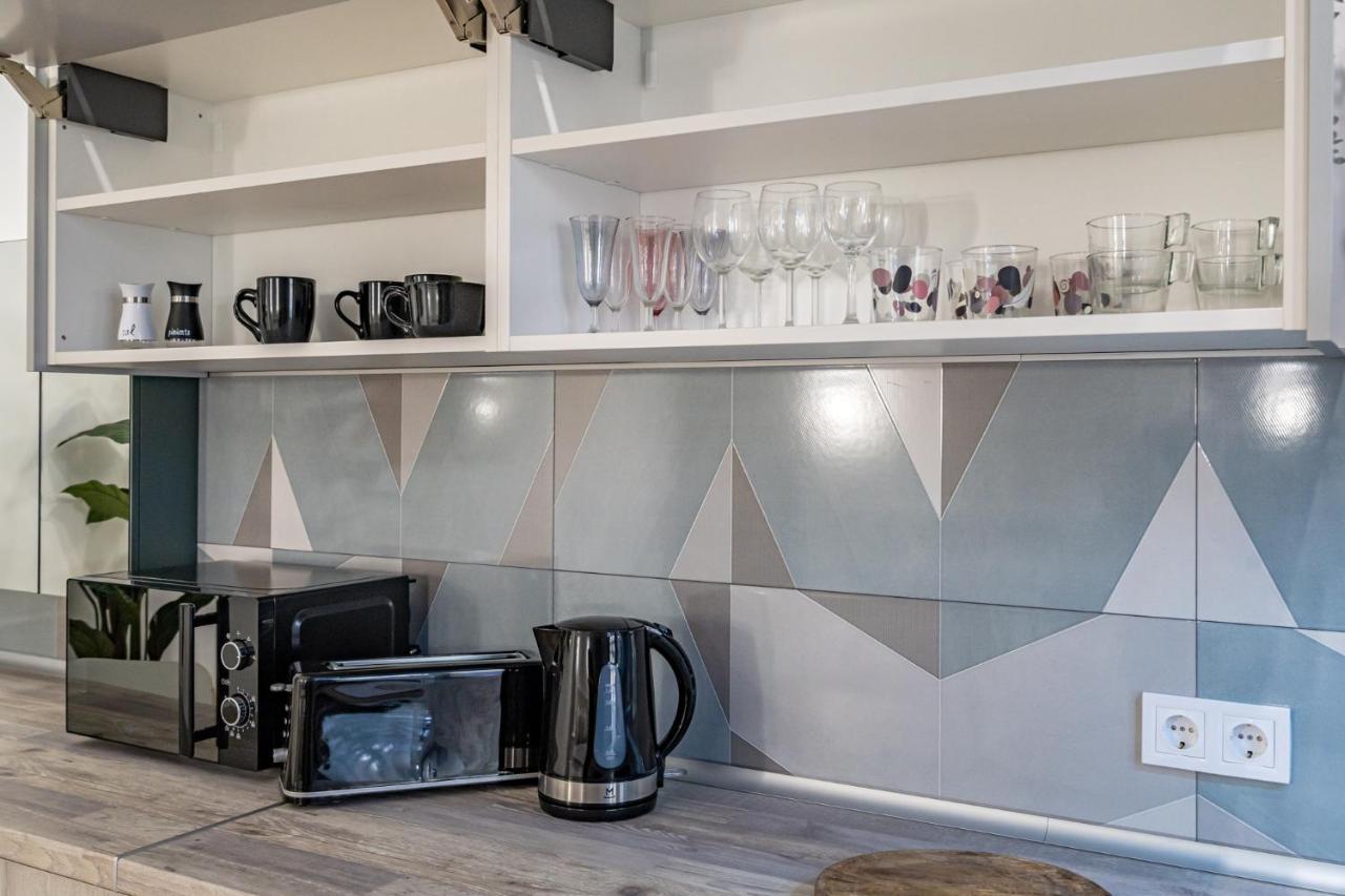 Exquisite Studio Apartment With An Original Design Valencia Ngoại thất bức ảnh