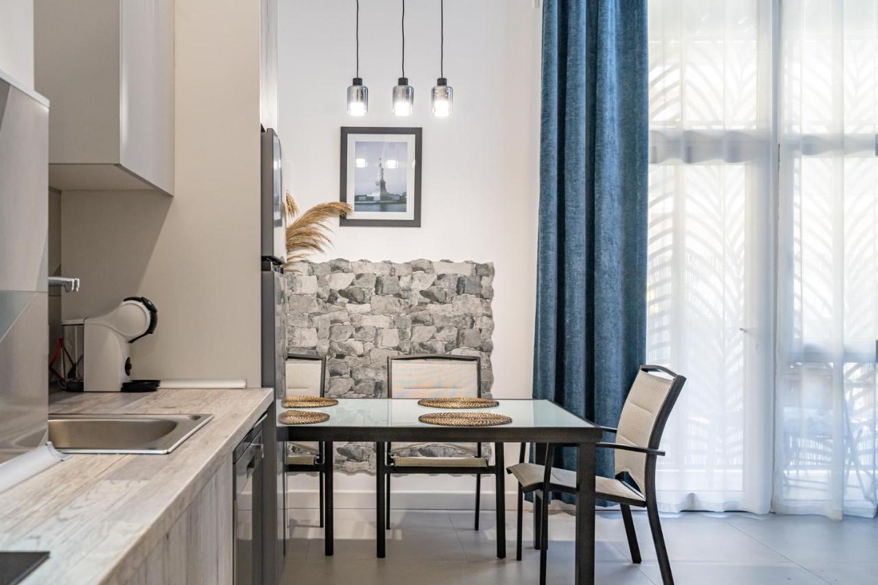 Exquisite Studio Apartment With An Original Design Valencia Ngoại thất bức ảnh