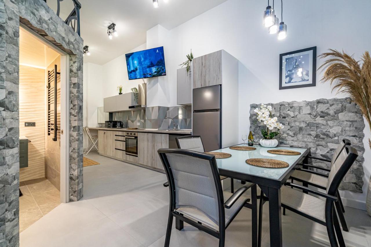 Exquisite Studio Apartment With An Original Design Valencia Ngoại thất bức ảnh